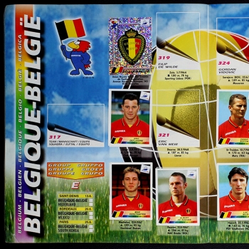 France 98 Panini Sticker Album teilgefüllt