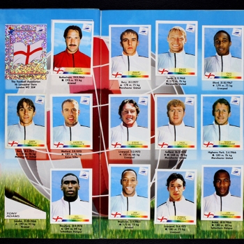 France 98 Panini Sticker Album fast komplett -11 o.I.