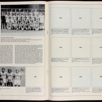 Preview: Fußball 82 Bergmann Sticker fast Leeralbum