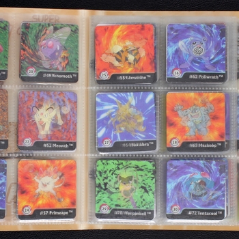 Pokemon Action Flipz Artbox album almost complete -7