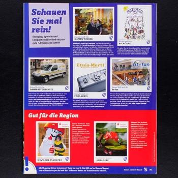 Kassel sammelt Panini Sticker Album komplett