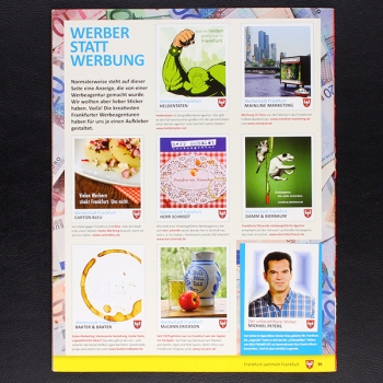 Frankfurt sammelt Panini Sticker Album komplett