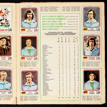 München 74 Panini Sticker Album komplett - lesen