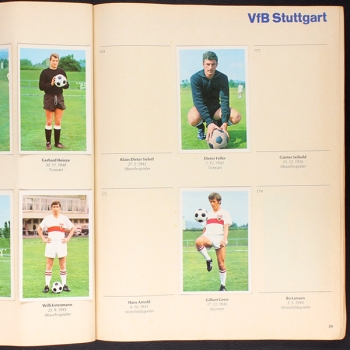 Bundesliga 68 Bergmann Album teilgefüllt