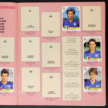 Preview: Italia 90 Panini Sticker Album teilgefüllt - lesen
