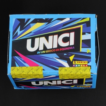 Unici Panini Box mit 170 Sticker Tüten
