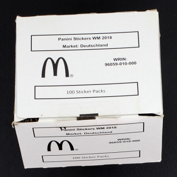 Russia 2018 McDonalds Panini Box mit 100 Sticker Tüten - deutsche Version