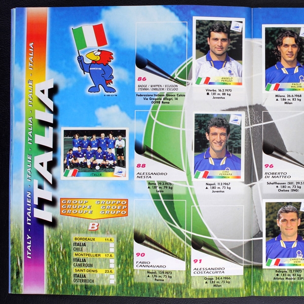 France 98 Panini Sticker Album teilgefüllt - DK Version