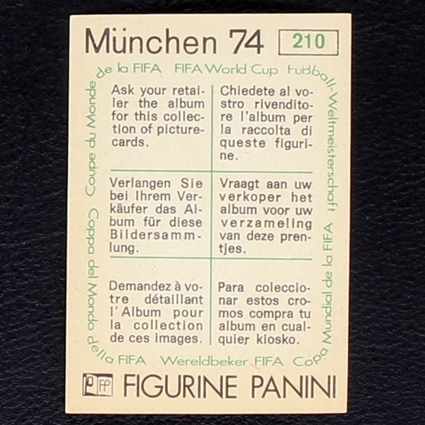 Denis Law Sticker No. 210 Panini - München 74