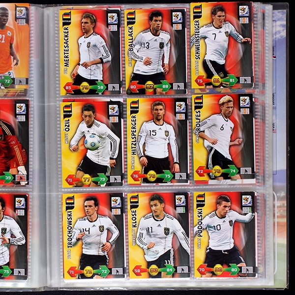 South Africa 2010 Panini Album mit 240 Trading Cards