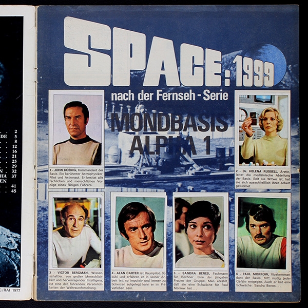 Space 1999 Panini Sticker Album komplett