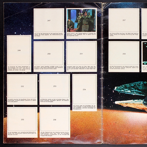 Kampfstern Galactica Sticker Album teilgefüllt