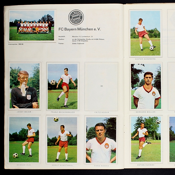 Bundesliga 65 Bergmann Sticker Album teilgefüllt -110