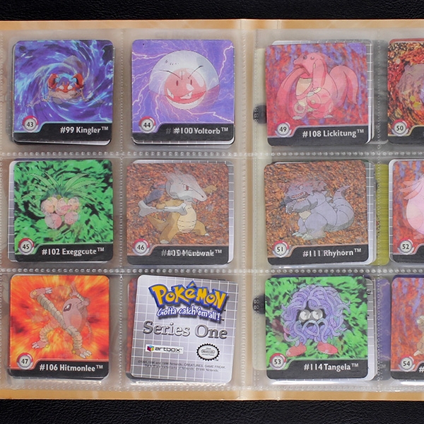 Pokemon Action Flipz Artbox album almost complete -7