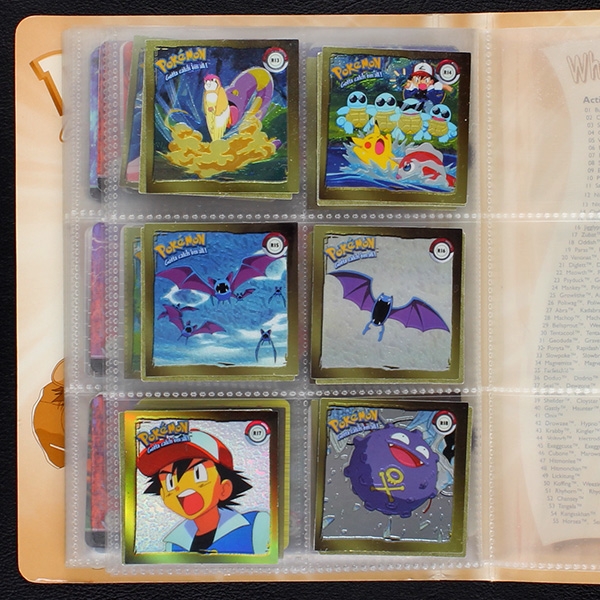 Pokemon Action Flipz Artbox album almost complete -7