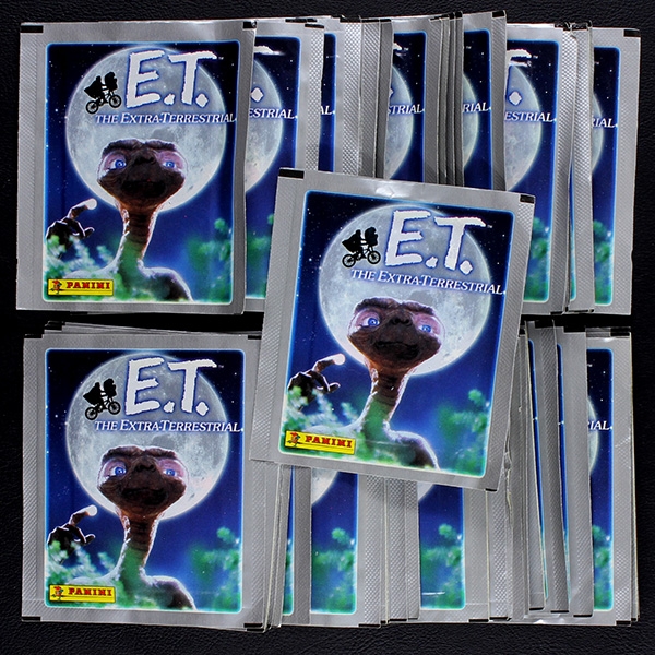 E.T. Panini Box mit 50 Sticker Tüten