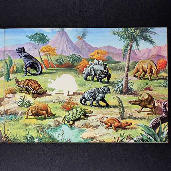 Super Zoo Panini Sticker Album