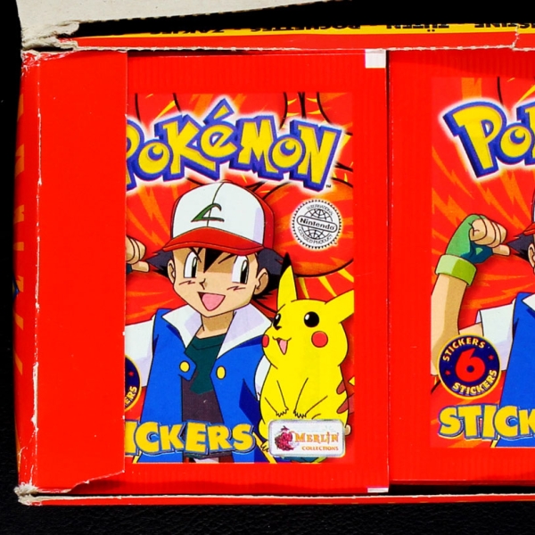 Pokemon Merlin Box mit 100 Sticker Tüten