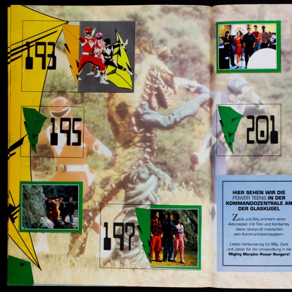 Power Ranger Merlin Sticker Album teilgefüllt