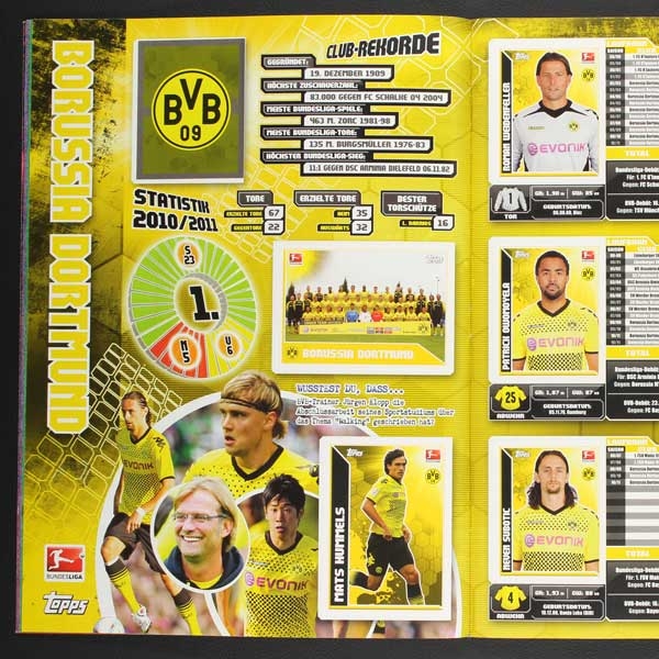 Fußball 2011 Topps sticker album complete