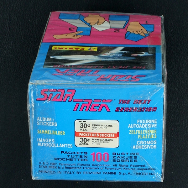 Star Trek TNG Panini sticker album with box - US